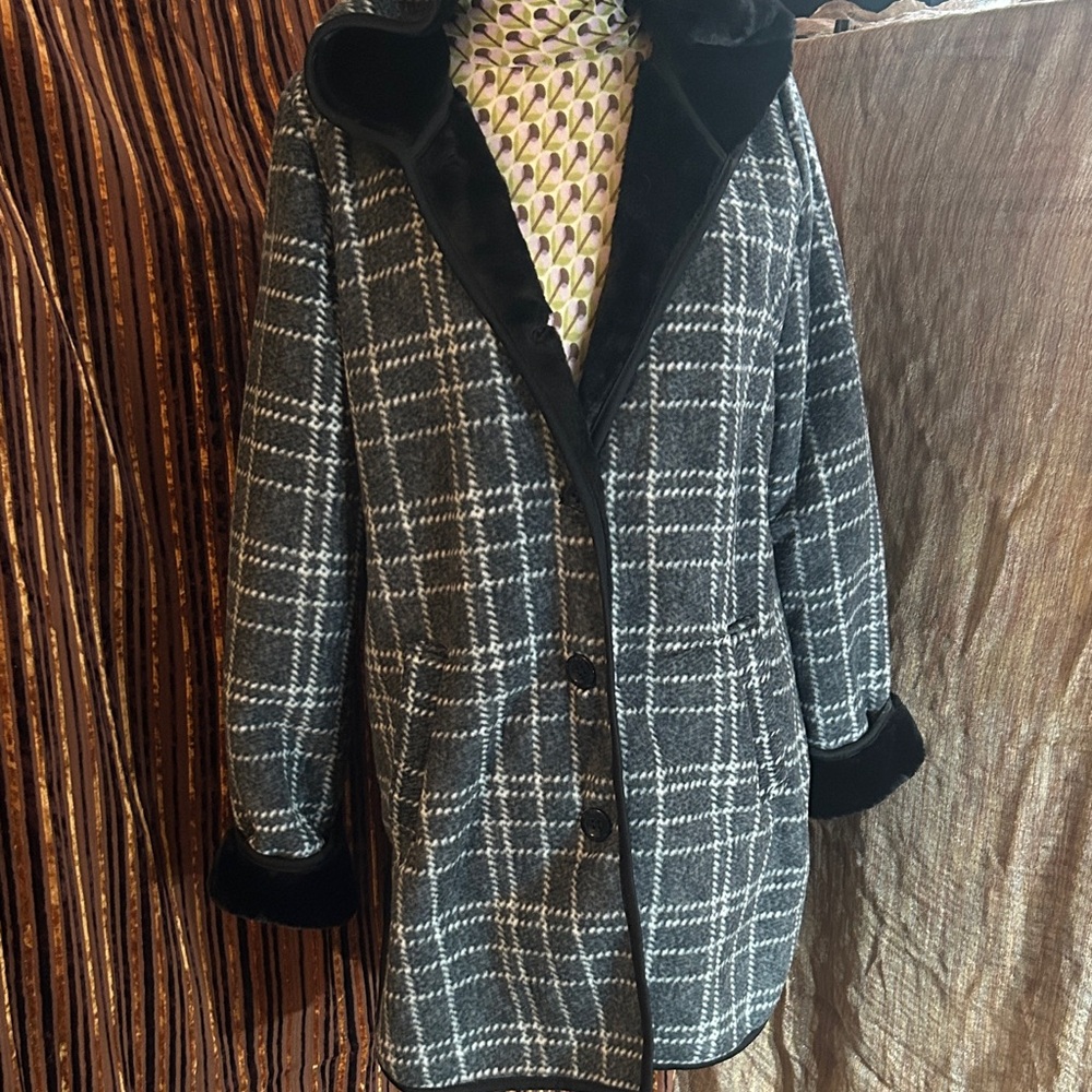 Ike Behar Gray-ish and White Plaid Coat Fur Lined New w/ Tags